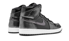 Air Jordan 1 Retro High "Black Patent" 332550 017