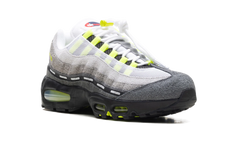 Air Max 95 SP "Undefeated - Geo NYC Neon" IB4523 004