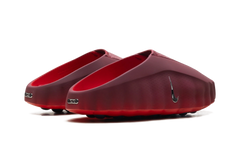 Mind 001 Slide "Team Red University Red" HQ4307 601