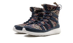 Roshe Run Hi Sneakerboot QS WMNS "Liberty of London Armory Navy" 633519 402
