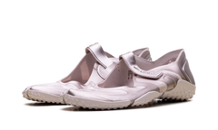 Air Rift Satin WMNS "SKIMS - Slit Red" IQ7158 600
