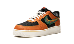 Air Force 1 '07 LX "Siempre Familia" DO2157 816
