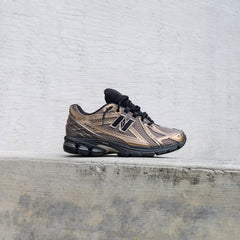 Mens New Balance 1906R (Bronze/Black) U1906RCJ