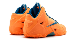Lebron 11 "Atomic Orange" 616175 800
