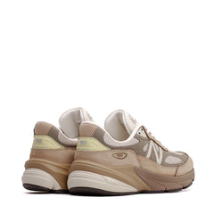 New Balance Unisex Made in USA 990v6 Driftwood Timberwolf U990SG6