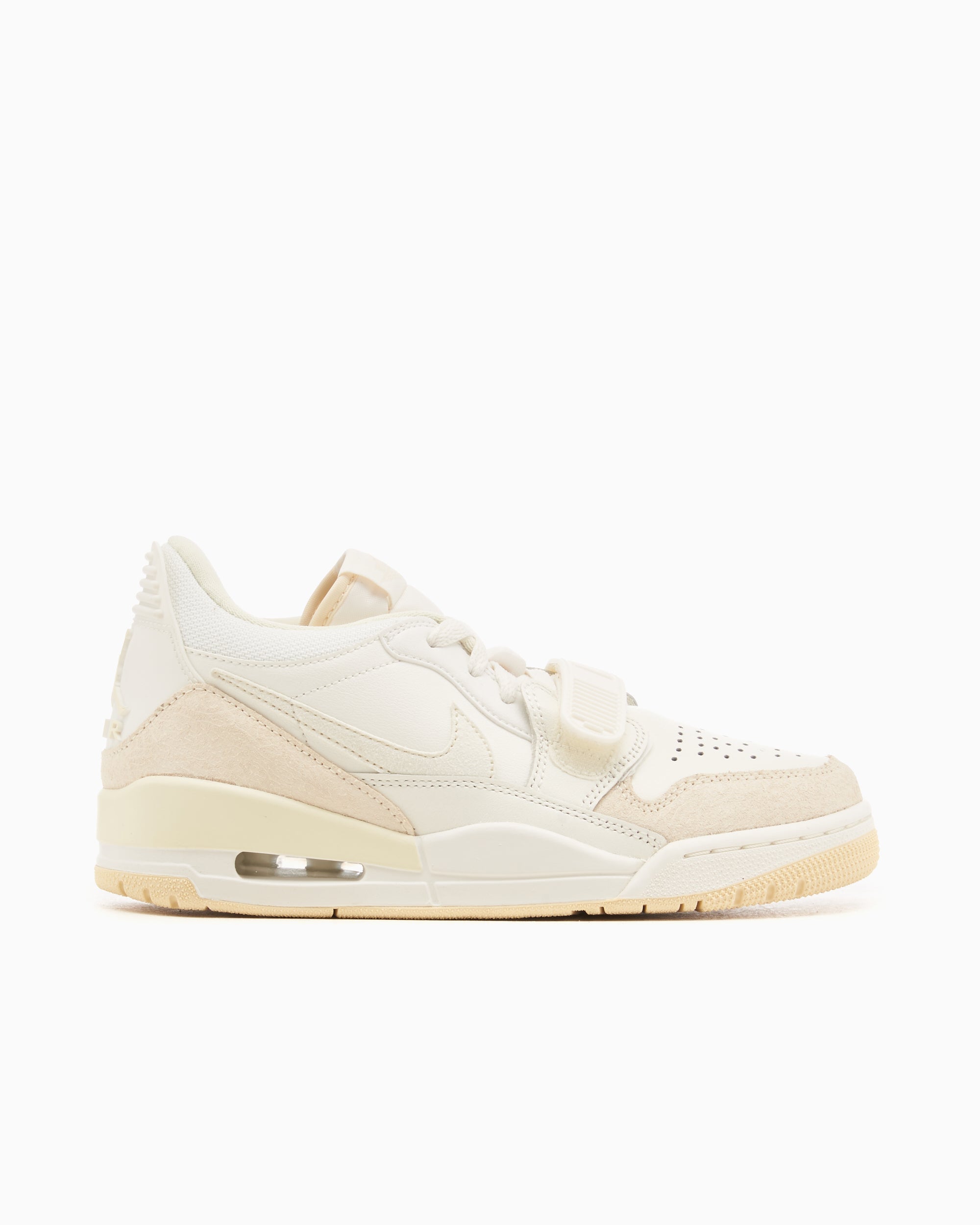 Air Jordan Women's Legacy 312 Low