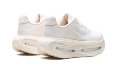 Nike Vomero Premium WMNS "Chalk" IQ8102 100