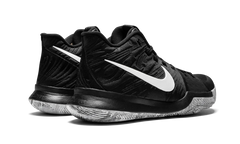 Kyrie 3 BHM "BHM" 852415 001