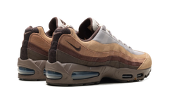 Air Max 95 "Big Bubble Ducks of a Feather Oregon Ducks Lumber Yard" IQ3988 001