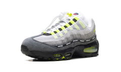 Air Max 95 SP "Undefeated - Geo NYC Neon" IB4523 004