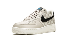 Air Force 1 Low "LeBron James - King's Day" DC8877 200