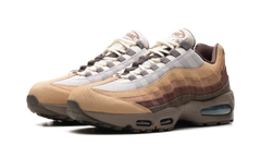 Air Max 95 "Big Bubble Ducks of a Feather Oregon Ducks Lumber Yard" IQ3988 001