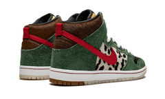SB Dunk High Pro QS "Dog Walker" BQ6827 300