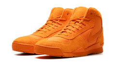 Air Baltoro x STÜSSY "Safety Orange" IM7419 800