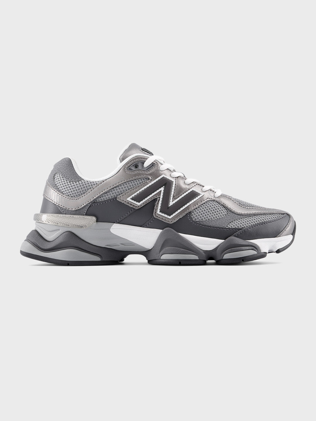 New Balance 9060 Sneakers | Magnet/Faded Black