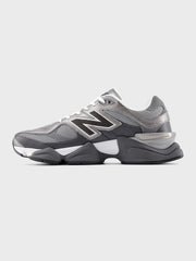New Balance 9060 Sneakers | Magnet/Faded Black